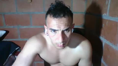 Snapshot of gattitosexy_95 chatting on 06.30.26 gattitosexy_95 online show from 06.30.26