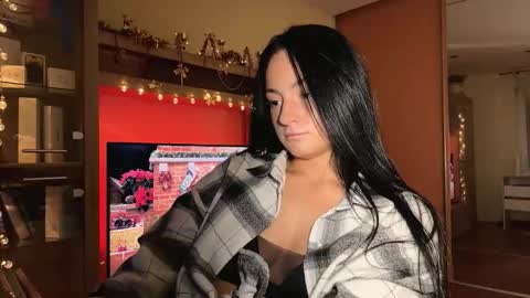 Snapshot of gaylashuhi chatting on 12.14.25 Stasy online show from 12.14.25