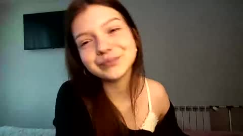 Snapshot of gaylenesniffin chatting on 04.16.26 Helga online show from 04.16.26