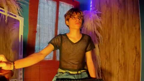 HAN online show from 12.19.25