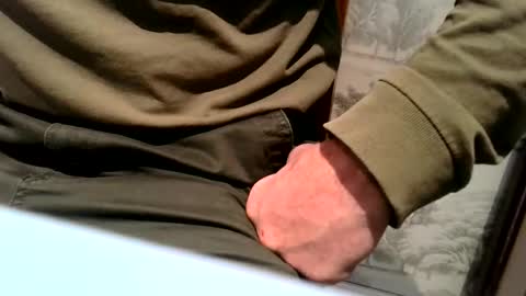 gazjones231 online show from 11.22.25