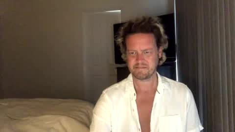 Snapshot of gcsurfer81 chatting on 12.02.24 gcsurfer81 online show from 12.02.24