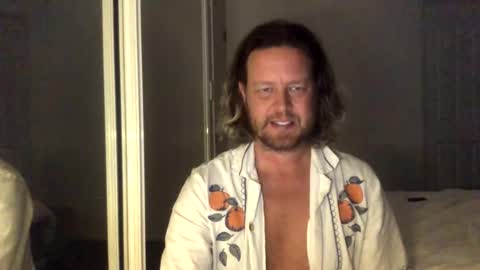 Snapshot of gcsurfer81 chatting on 10.15.25 gcsurfer81 online show from 10.15.25