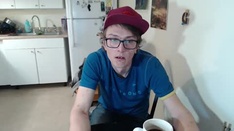 Snapshot of gdanch chatting on 12.30.24 G online show from 12.30.24