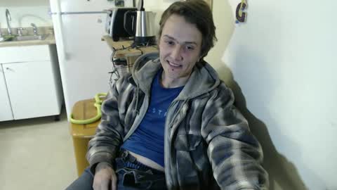 Snapshot of gdanch chatting on 12.31.24 G online show from 12.31.24