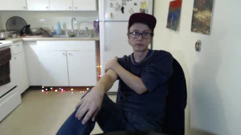 Snapshot of gdanch chatting on 01.01.25 G online show from 01.01.25