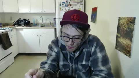 Snapshot of gdanch chatting on 01.05.25 G online show from 01.05.25