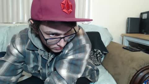 Snapshot of gdanch chatting on 01.08.25 G online show from 01.08.25