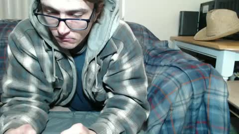 Snapshot of gdanch chatting on 01.09.25 G online show from 01.09.25