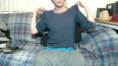 Snapshot of gdanch chatting on 01.10.25 G online show from 01.10.25