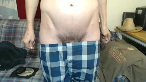 Snapshot of gdanch chatting on 01.13.25 G online show from 01.13.25