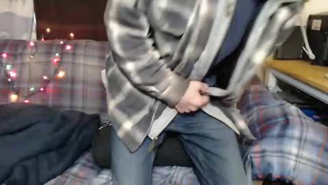 Snapshot of gdanch chatting on 01.17.25 G online show from 01.17.25