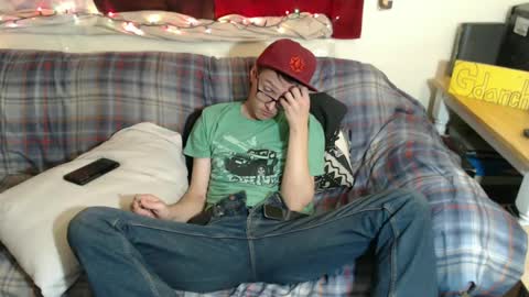 Snapshot of gdanch chatting on 01.18.25 G online show from 01.18.25