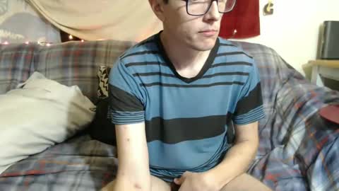 Snapshot of gdanch chatting on 01.19.25 G online show from 01.19.25