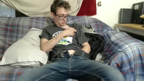 Snapshot of gdanch chatting on 01.27.25 G online show from 01.27.25