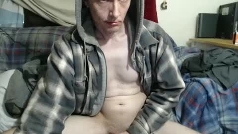 Snapshot of gdanch chatting on 01.28.25 G online show from 01.28.25