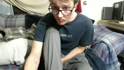 Snapshot of gdanch chatting on 01.29.25 G online show from 01.29.25