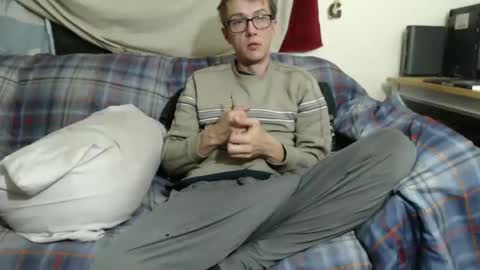 Snapshot of gdanch chatting on 01.30.25 G online show from 01.30.25