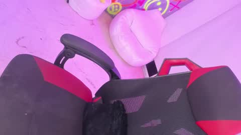 geanna_rose online show from 12.21.24