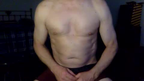 Snapshot of geetarluvver chatting on 02.16.25 geetarluvver online show from 02.16.25