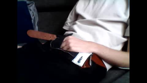 Snapshot of geil123569551 chatting on 10.25.25 geil123569551 online show from 10.25.25