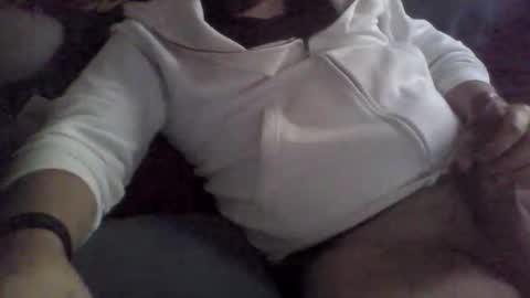 Snapshot of geiser091 chatting on 11.04.25 geiser091 online show from 11.04.25