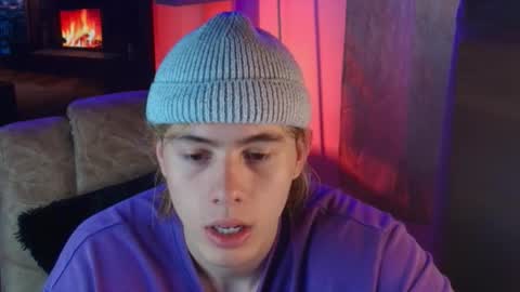 Snapshot of gemdominus chatting on 11.01.25 Gem Dominus online show from 11.01.25