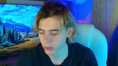 Snapshot of gemdominus chatting on 11.09.25 Gem Dominus online show from 11.09.25