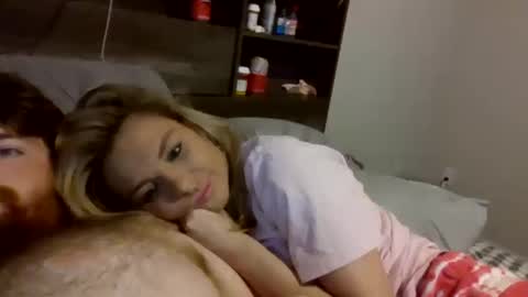 Snapshot of geminincapricorn96 chatting on 10.19.25 geminincapricorn96 online show from 10.19.25