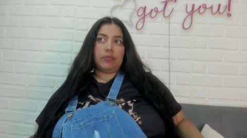geminis muentes online show from 11.23.25