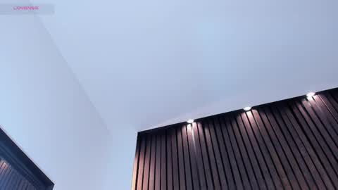    online show from 02.09.25