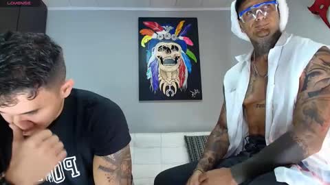 Snapshot of gendersonfit chatting on 12.26.24 gendersonfit online show from 12.26.24