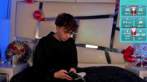 Snapshot of genesis_ask chatting on 12.17.25 Genesis online show from 12.17.25