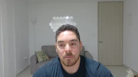 Snapshot of genesis_wb chatting on 09.30.25 genesis_wb online show from 09.30.25