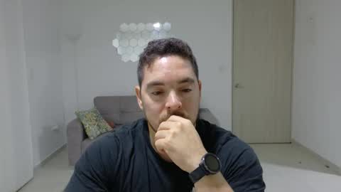 Snapshot of genesis_wb chatting on 10.01.25 genesis_wb online show from 10.01.25