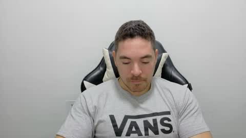 genesis_wb online show from 10.25.25