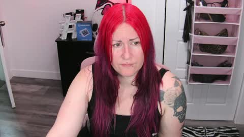 Genny Rock   and  online show from 05.25.26