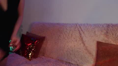 Snapshot of gentlemila chatting on 01.05.25 gentlemila online show from 01.05.25