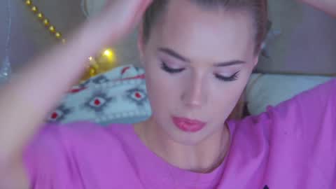 GentleRossi online show from 12.17.24