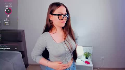 Julia online show from 03.23.26