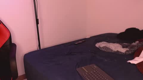 Snapshot of george_cams1 chatting on 12.19.24 Jorge online show from 12.19.24