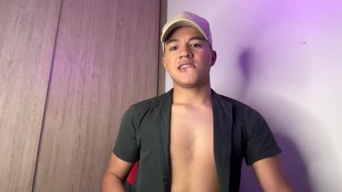 Snapshot of george_cams1 chatting on 01.20.25 Jorge online show from 01.20.25