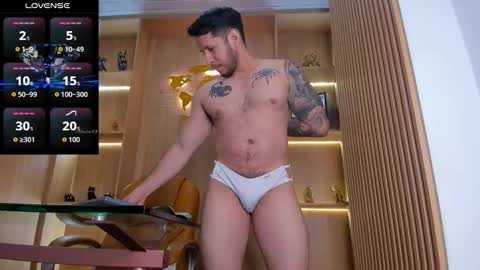 Snapshot of george_diesell_ chatting on 11.18.25 George online show from 11.18.25