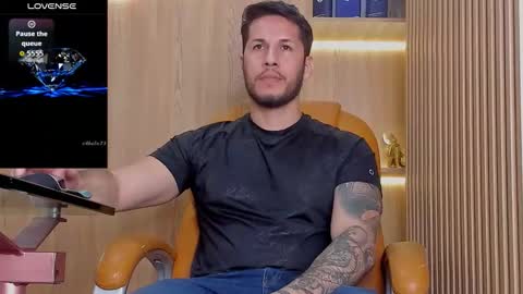 Snapshot of george_diesell_ chatting on 11.22.25 George online show from 11.22.25