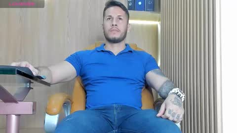 Snapshot of george_diesell_ chatting on 11.30.25 George online show from 11.30.25