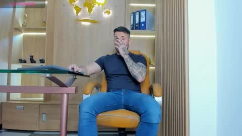 Snapshot of george_diesell_ chatting on 02.15.26 George online show from 02.15.26