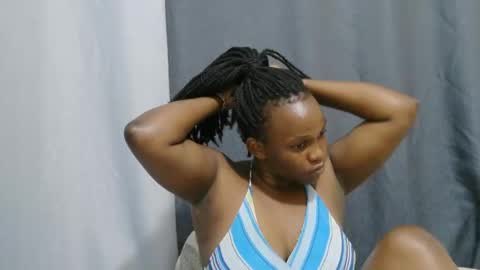 Snapshot of georgeous_kimberly chatting on 02.18.26 georgeous_kimberly online show from 02.18.26