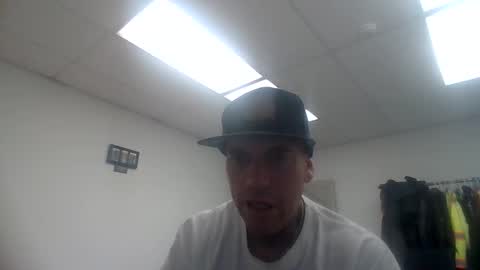 georgeschneider5858 online show from 10.05.25