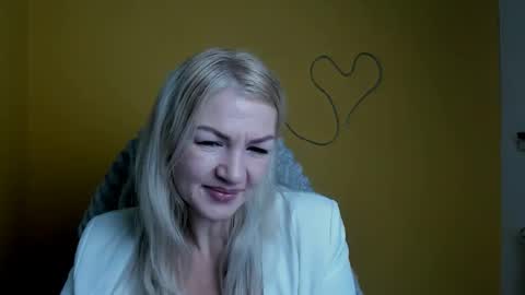 Snapshot of georgianight chatting on 12.15.25 Georgia online show from 12.15.25