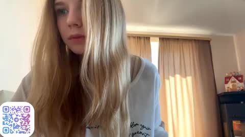 Chloe online show from 09.11.25